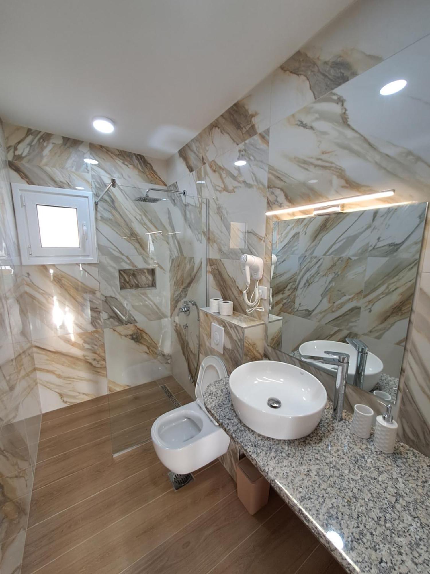 Apartments Miles อัตเจฮะห์ ภายนอก รูปภาพ